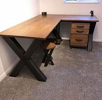 Office corner table